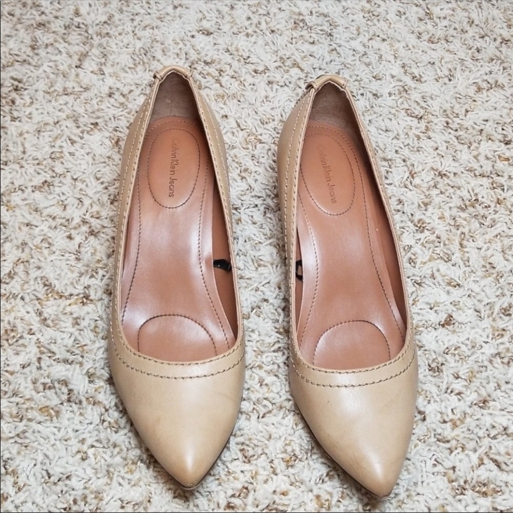 Calvin Klein Jean pumps